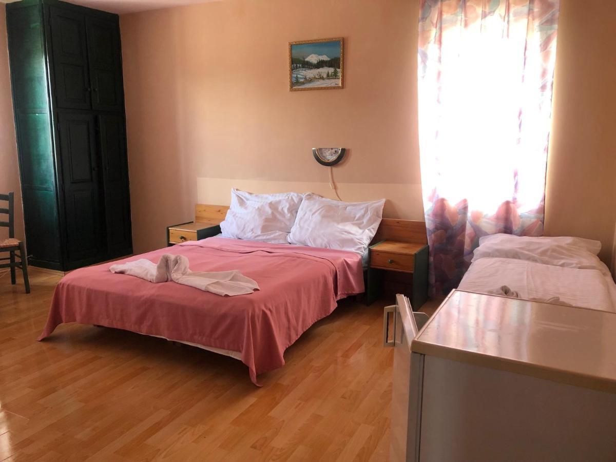 Ramona Schloss Siofok Bagian luar foto